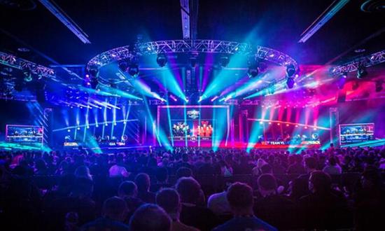 的目光短期 的目光短期