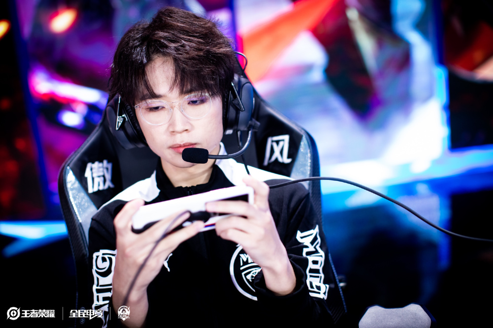 某种程度上 某种程度上